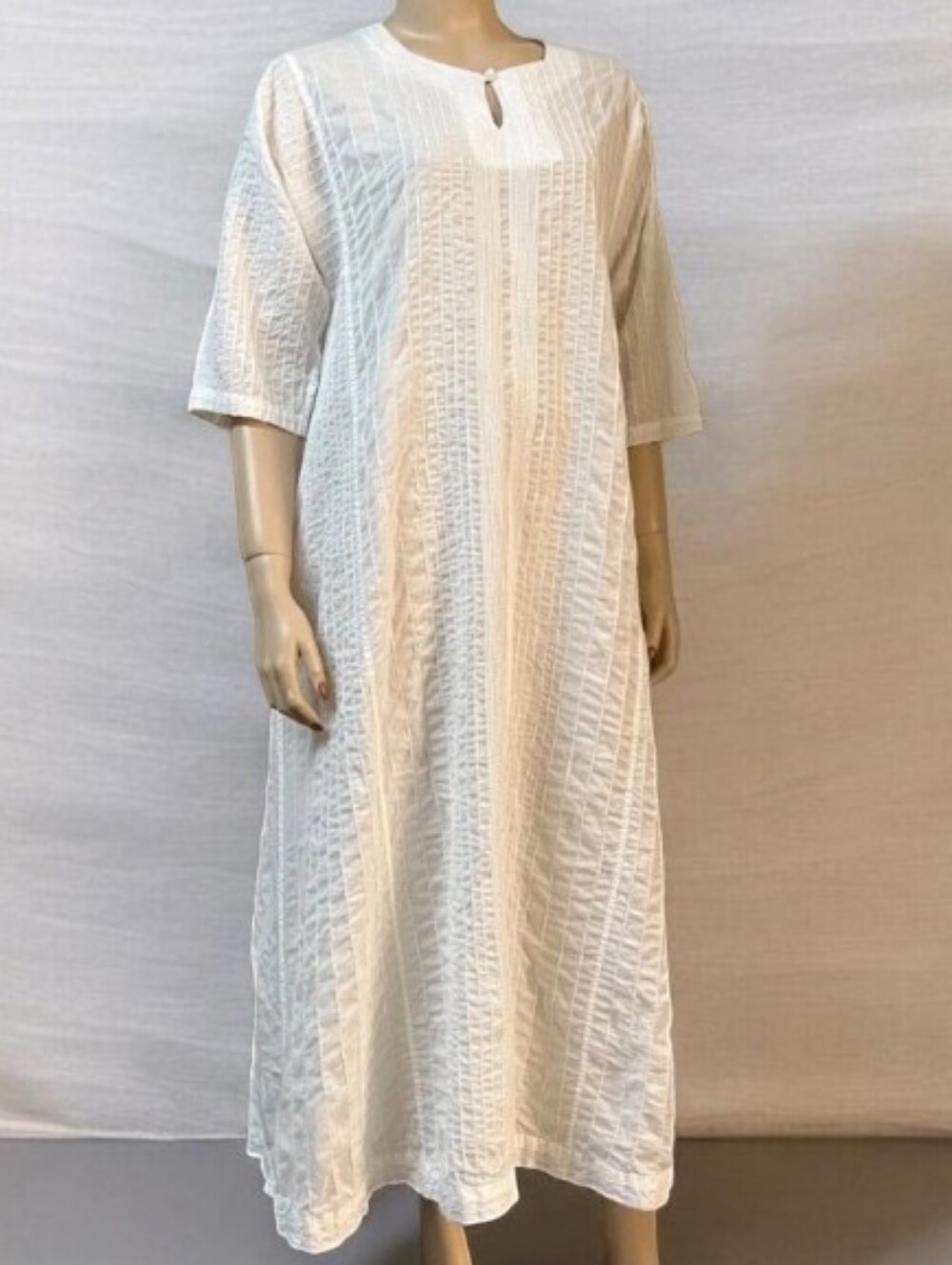 J. Peterman 1995 Vintage Gin and Tonic White Pintuck Caftgan M-L